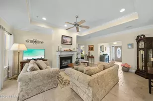 704 E 13th St, Lynn Haven, FL 32444 - Photo 9