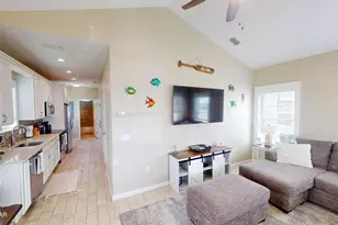 111 Ocean Vw Dr, Mexico Beach, FL 32456 - Photo 3