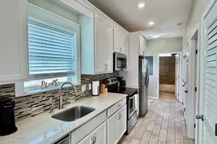 111 Ocean Vw Dr, Mexico Beach, FL 32456 - Photo 9