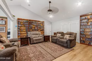 15189 NW Columbus Dr, Altha, FL 32421 - Photo 7