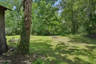 529 N 5th St, Chipley, FL 32428 - Photo 7
