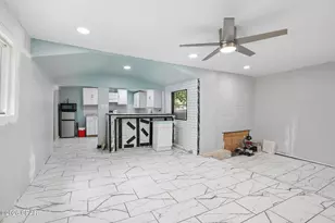 529 N 5th St, Chipley, FL 32428 - Photo 11