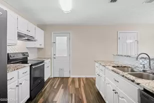 1815 Foster Ave, Panama City, FL 32405 - Photo 3