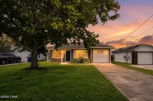1815 Foster Ave, Panama City, FL 32405 - Photo 1
