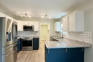 300 Prudence Ln, Panama City, FL 32408 - Photo 9