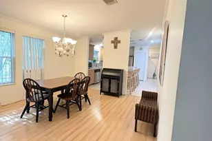 447 Dolphin St, Port Saint Joe, FL 32456 - Photo 3