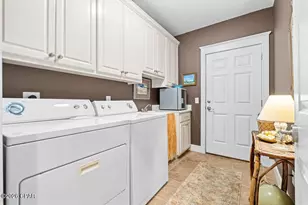232 La Valencia Cir, Panama City Beach, FL 32413 - Photo 15