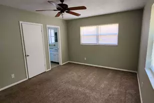 2086 Morven St, Chipley, FL 32428 - Photo 11