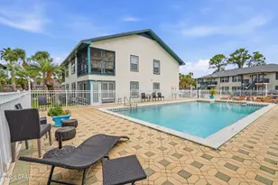 7813 N Lagoon Dr, Panama City Beach, FL 32408 - Photo 35
