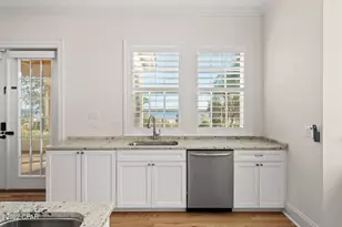 900 W Beach Dr, Panama City, FL 32401 - Photo 29