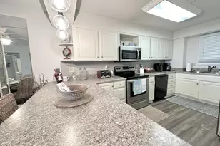 5801 Thomas Dr, Panama City Beach, FL 32408 - Photo 7