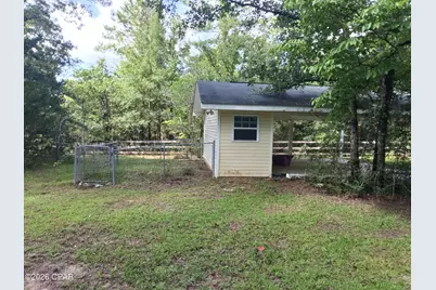 568 Onida Street #Unit 4, Alford, FL 32420 - Photo 11
