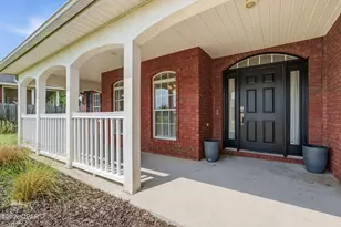 1803 Pond Ln, Lynn Haven, FL 32444 - Photo 9