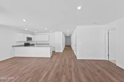 3716 Country Club Boulevard, Chipley, FL 32428 - Photo 7