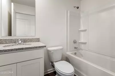 4138 Flint Avenue, Chipley, FL 32428 - Photo 9