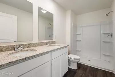 4138 Flint Avenue, Chipley, FL 32428 - Photo 13