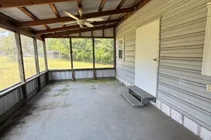3210 Hughes Ln, Cottondale, FL 32431 - Photo 47