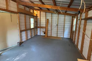 3210 Hughes Ln, Cottondale, FL 32431 - Photo 49