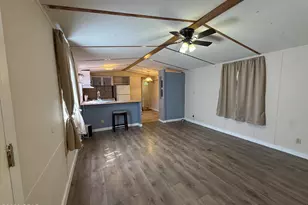 3210 Hughes Ln, Cottondale, FL 32431 - Photo 13