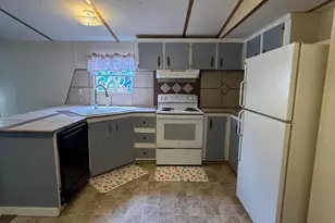 3210 Hughes Ln, Cottondale, FL 32431 - Photo 23