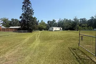 3210 Hughes Ln, Cottondale, FL 32431 - Photo 57