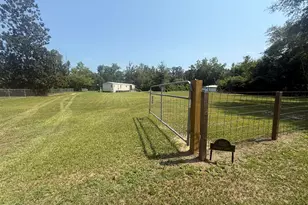 3210 Hughes Ln, Cottondale, FL 32431 - Photo 3