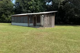 3210 Hughes Ln, Cottondale, FL 32431 - Photo 43