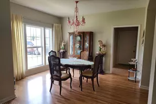 2557 Woods View Dr, Marianna, FL 32446 - Photo 7
