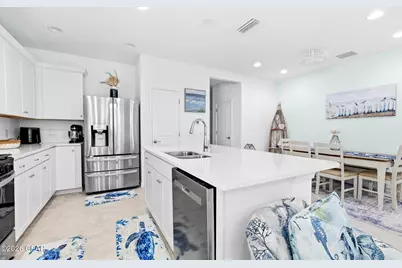 8831 Attitude Avenue, Panama City Beach, FL 32413 - Photo 7