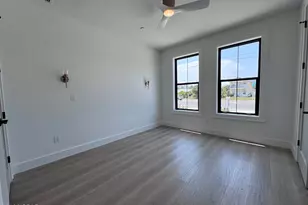 6806 Thomas Dr, Panama City, FL 32408 - Photo 9
