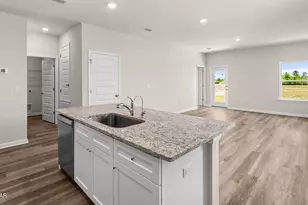 4930 Bernard Fischer Ct, Panama City, FL 32404 - Photo 7