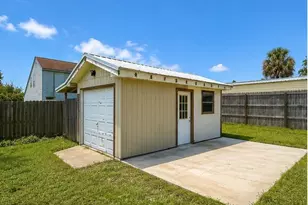 7582 Kelsey Dr, Panama City, FL 32404 - Photo 9