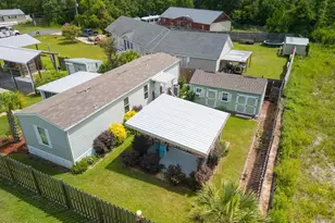 466 Santa Anna St, Port Saint Joe, FL 32456 - Photo 17