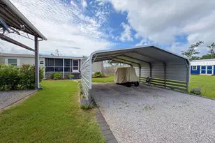 466 Santa Anna St, Port Saint Joe, FL 32456 - Photo 29