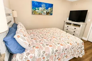 8815 Thomas Dr, Panama City Beach, FL 32408 - Photo 13