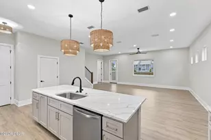 6907 N Lagoon Dr, Panama City, FL 32408 - Photo 9