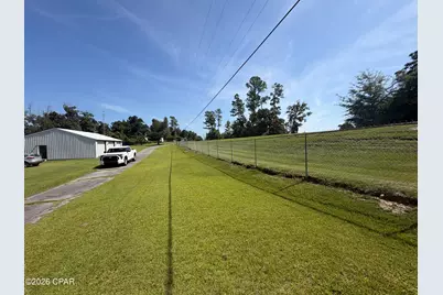 379 Lakepoint Road, Alford, FL 32420 - Photo 45