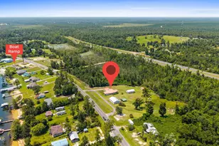 379 Lakepoint Rd, Alford, FL 32420 - Photo 57