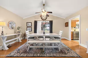 343 Bell Cir, Lynn Haven, FL 32444 - Photo 9