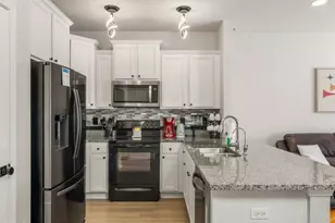 7654 Shadow Lake Dr, Panama City Beach, FL 32407 - Photo 11