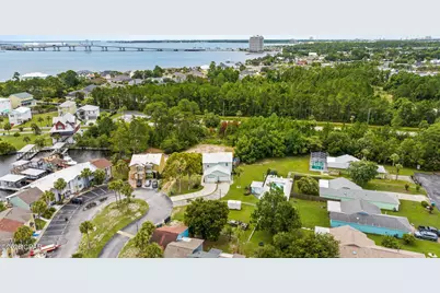 6511 Harbour Boulevard, Panama City Beach, FL 32407 - Photo 3