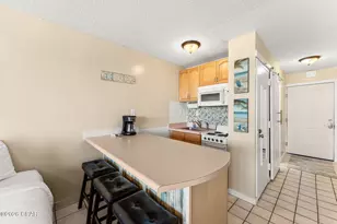8817 S Thomas Dr, Panama City, FL 32408 - Photo 9