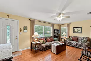 1703 W 10th St, Panama City, FL 32401 - Photo 7