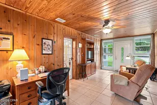 1703 W 10th St, Panama City, FL 32401 - Photo 15