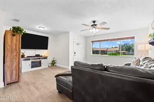 4018 Valencia Ct, Panama City, FL 32405 - Photo 5