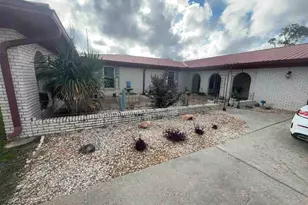 6715 Fox Lake Dr, Panama City, FL 32404 - Photo 1