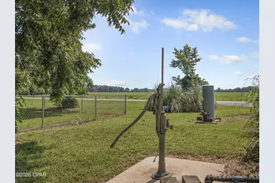 5709 Grove Road, Bascom, FL 32423 - Photo 29