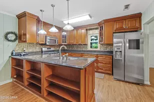 5709 Grove Rd, Bascom, FL 32423 - Photo 7