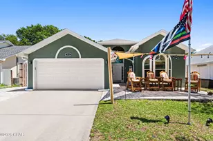 311 Nautilus St, Panama City Beach, FL 32413 - Photo 3