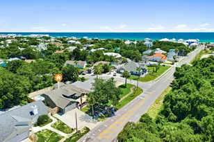 311 Nautilus St, Panama City Beach, FL 32413 - Photo 5
